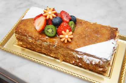 ミルフィーユ 富山のケーキ マカロン 本格フランス菓子のお店 パティスリー オーボンスーヴニール 富山の本格フランス菓子のお店 ケーキ 焼菓子